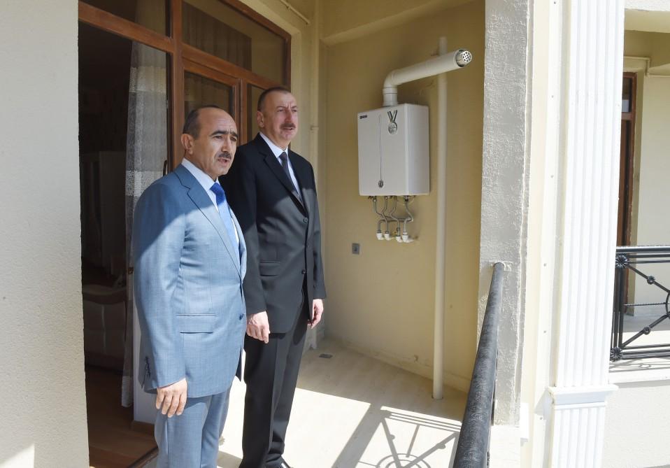 Prezident İlham Əliyev jurnalistlər üçün tikilmiş növbəti binada Milli Mətbuat Günü münasibətilə mənzillərin paylanması mərasimində iştirak edib (YENİLƏNİB-4) (FOTO/VİDEO)