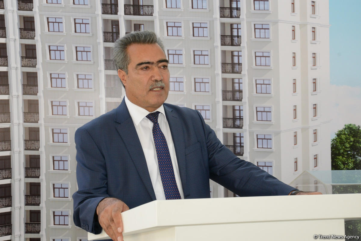 Milli mətbuatımızda tarixi gün (FOTOSESSİYA)