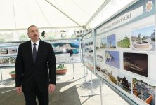 Prezident İlham Əliyev Pirallahı qəsəbəsinin mərkəzi hissəsində həyata keçiriləcək layihələrlə tanış olub (FOTO) (YENİLƏNİB)