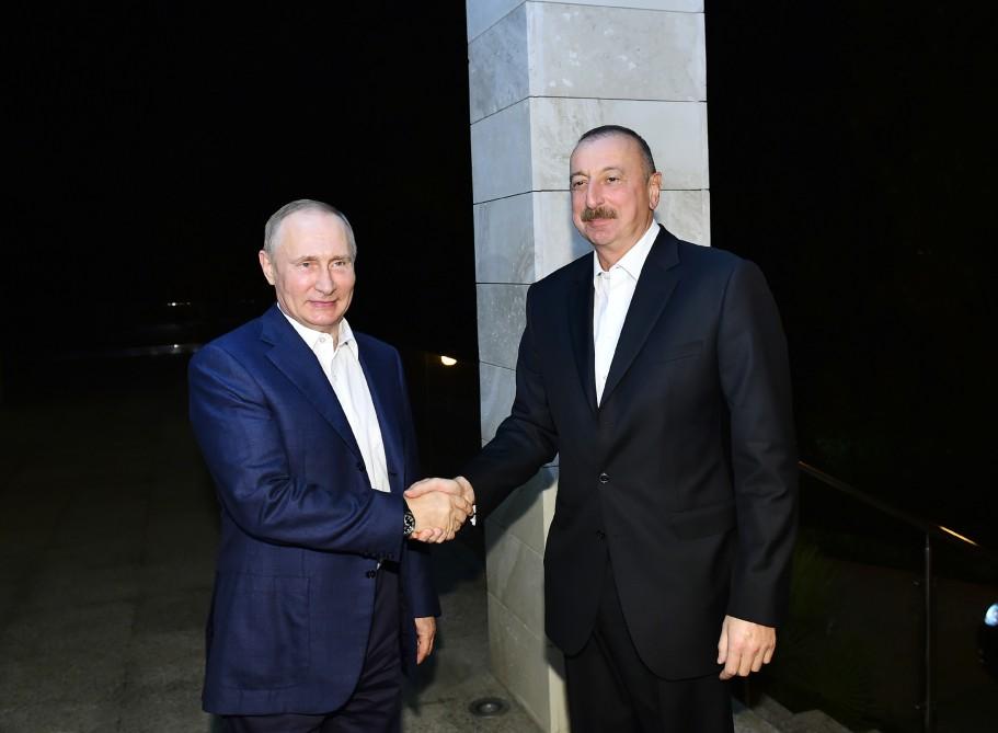 Azərbaycan və Rusiya prezidentlərinin Soçidə görüşü olub (FOTO) (YENİLƏNİB)