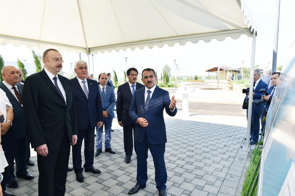 Prezident İlham Əliyev Pirallahı rayonunda içməli su təchizatı layihəsinin açılışında iştirak edib (FOTO) (YENİLƏNİB-2)