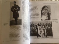 Gülnarə Xəlilovanın “Azərbaycan musiqi qruplarının geyim ənənələri” adlı kitabı işıq üzü görüb (FOTO)