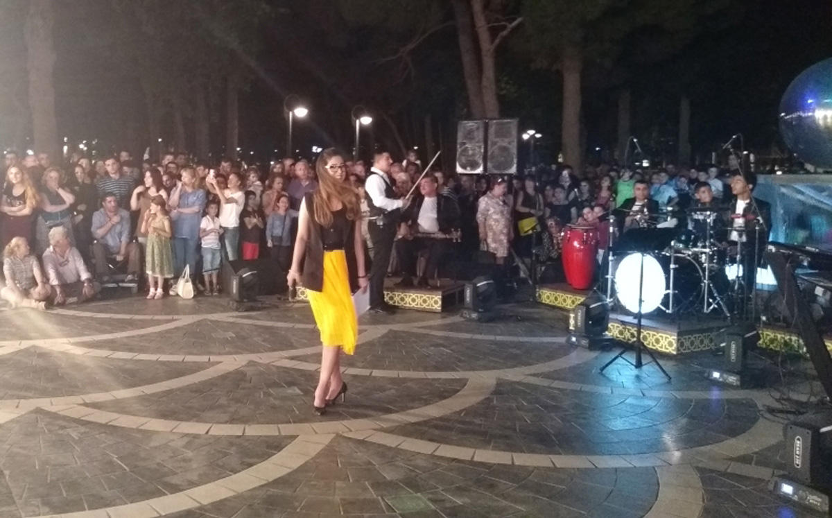 Fəvvarələr Meydanında “Music Band”ın növbəti çəkilişi baş tutub (FOTO)