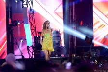 Xəzərin sahilində "Jara-2017" musiqi festivalının möhtəşəm açılış mərasimi keçirilib (FOTO)