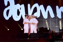 Xəzərin sahilində "Jara-2017" musiqi festivalının möhtəşəm açılış mərasimi keçirilib (FOTO)