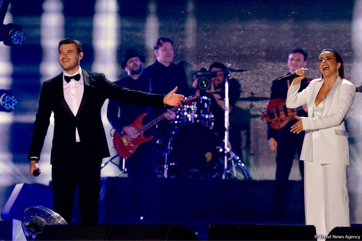 Xəzərin sahilində "Jara-2017" musiqi festivalının möhtəşəm açılış mərasimi keçirilib (FOTO)