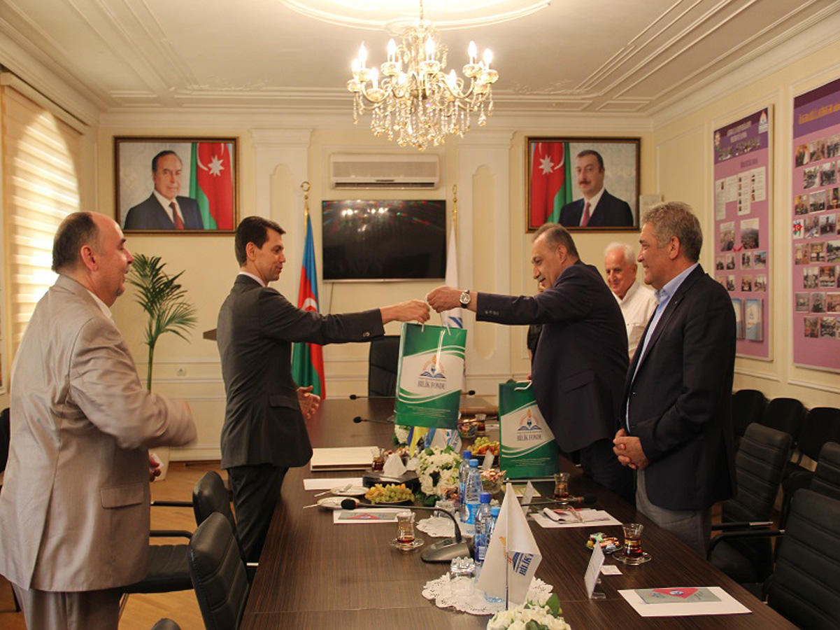 Ukraynanın Azərbaycandakı səfiri Bilik Fondunun qonağı olub (FOTO)