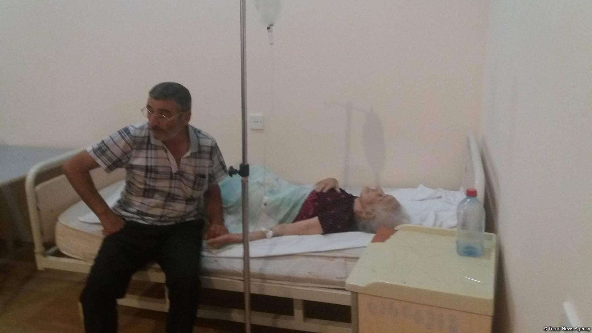 Sumqayıtda yanğın nəticəsində 25 nəfər xəstəxanaya yerləşdirilib (FOTO)