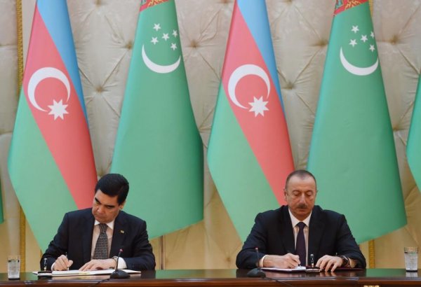 Azərbaycan-Türkmənistan sənədləri imzalanıb (FOTO) (YENİLƏNİB)