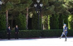 Türkmənistan Prezidenti Qurbanqulu Berdiməhəmmədovun rəsmi qarşılanma mərasimi olub (FOTO)