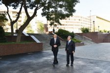 Prezident İlham Əliyev paytaxtın keçmiş "Sovetski" ərazisində yeni yolların açılışında iştirak edib (YENİLƏNİB) (FOTO)