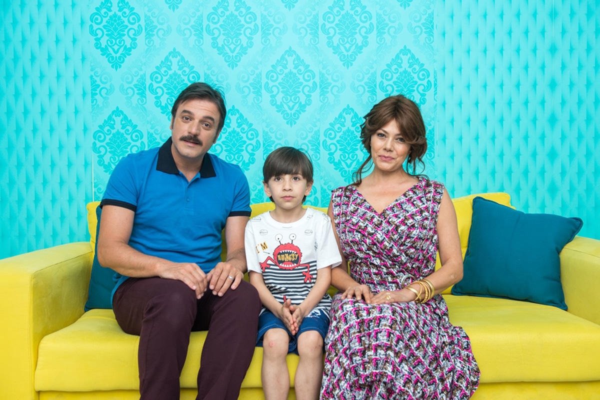 Azərbaycanlı aktyor türkiyəli ulduzlarla (FOTO)