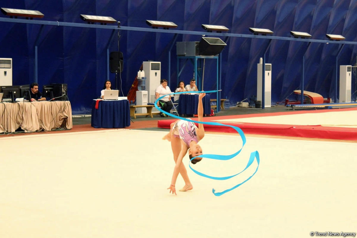 Bədii gimnastika üzrə 24-cü açıq Azərbaycan çempionatına start verilib (FOTO)
