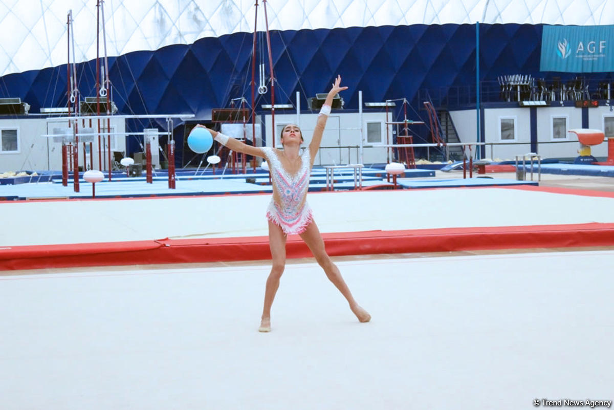 Bədii gimnastika üzrə 24-cü açıq Azərbaycan çempionatına start verilib (FOTO)