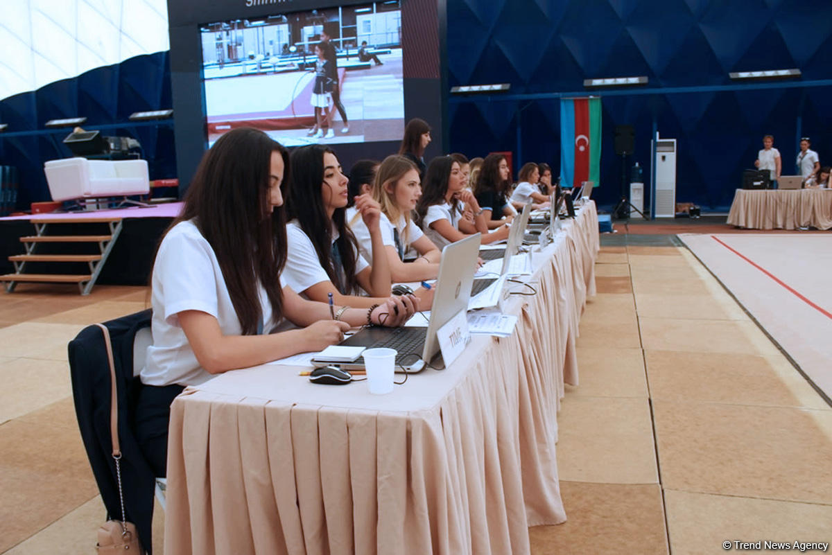 Bədii gimnastika üzrə 24-cü açıq Azərbaycan çempionatına start verilib (FOTO)