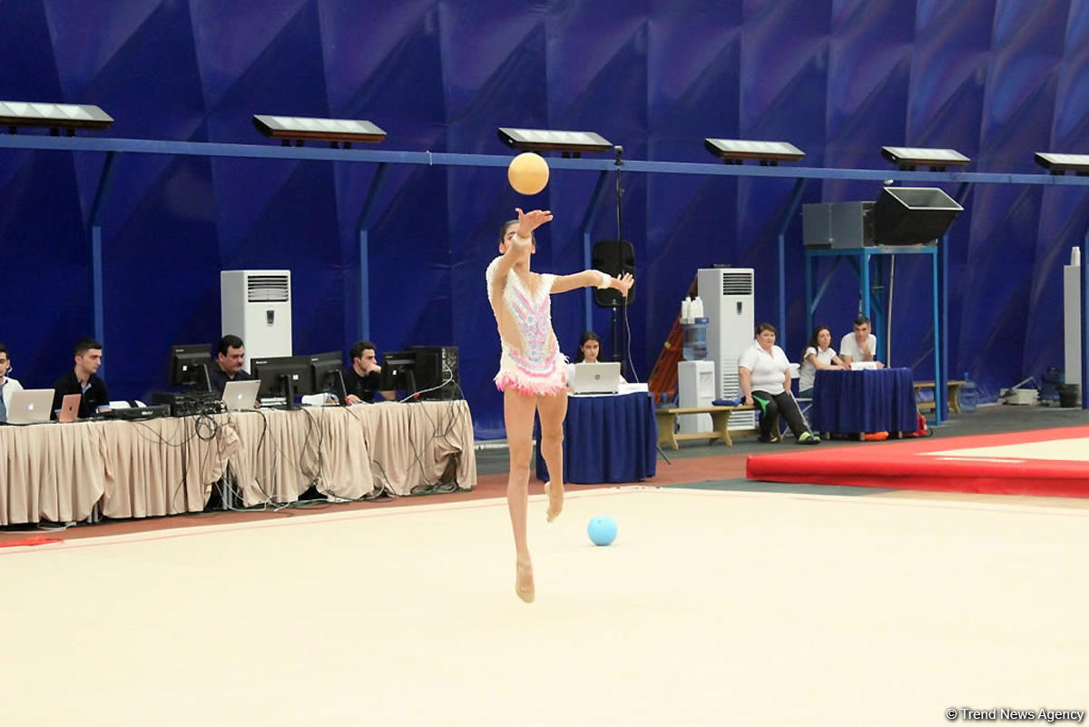 Bədii gimnastika üzrə 24-cü açıq Azərbaycan çempionatına start verilib (FOTO)