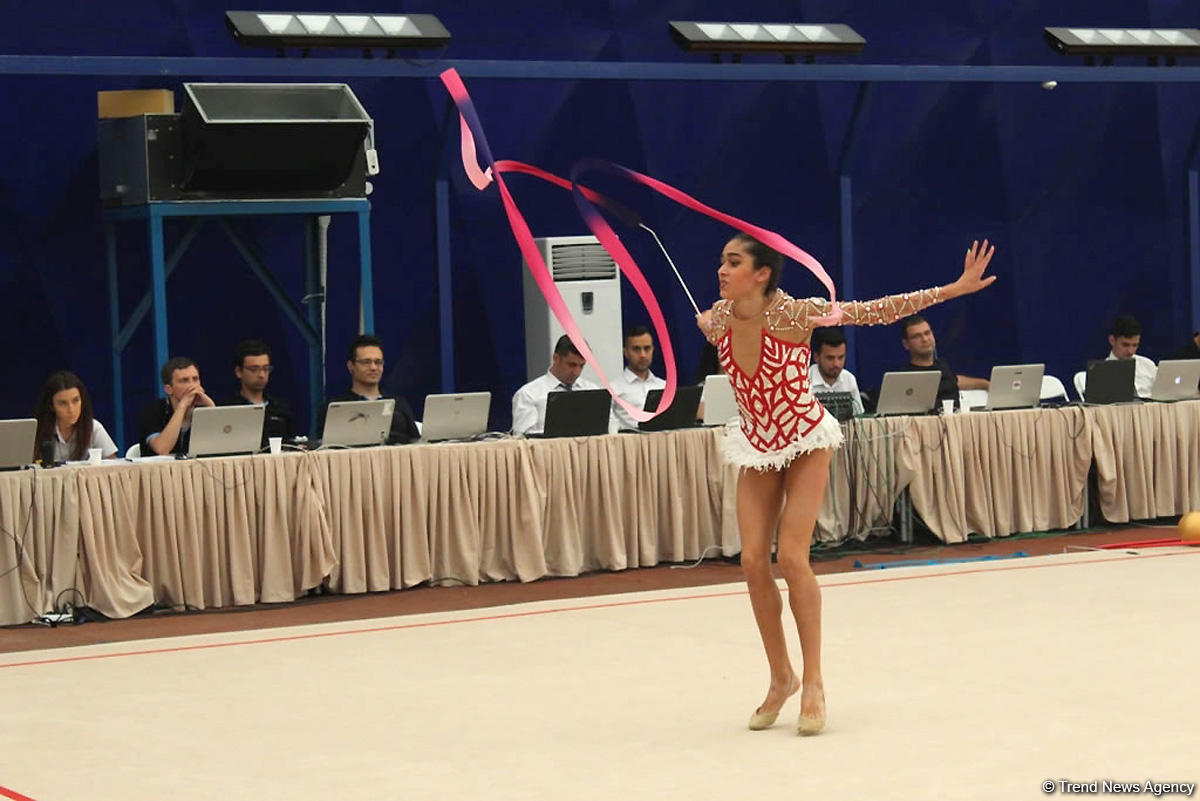 Bədii gimnastika üzrə 24-cü açıq Azərbaycan çempionatı keçirilir (FOTO)