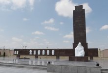 Prezident İlham Əliyev Göygöldəki Qələbə parkında yaradılan şəraitlə tanış olub (FOTO)