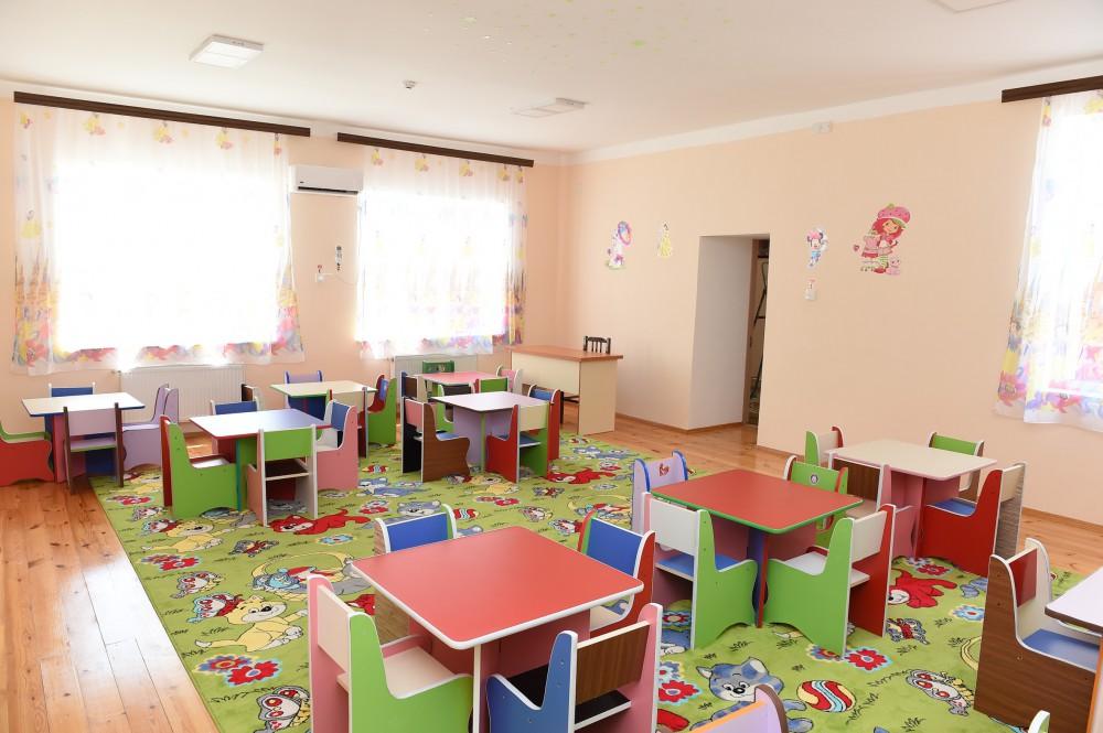 Prezident İlham Əliyev Göygöldə körpələr evi-uşaq bağçasının açılışında iştirak edib (FOTO)