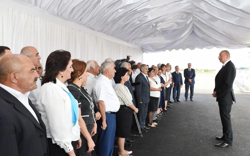 Prezident İlham Əliyev Samux-Füzuli-Lək-Əlibayramlı-Qarabağlar-Çobanabdallı-Samux avtomobil yolunun açılışında iştirak edib (FOTO)