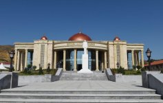 Prezident İlham Əliyev Gədəbəy rayonuna səfərə gəlib (FOTO)