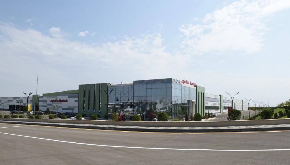 Prezident İlham Əliyev “Şəmkir Aqroparkı”nın Logistika Mərkəzinin açılışında iştirak edib (FOTO)