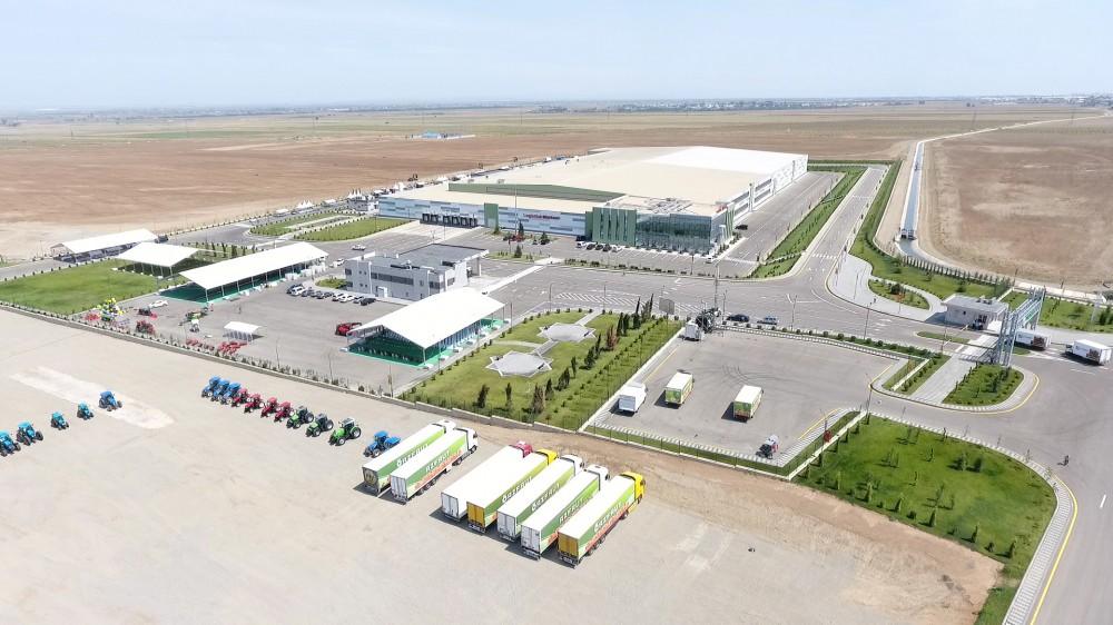 Prezident İlham Əliyev “Şəmkir Aqroparkı”nın Logistika Mərkəzinin açılışında iştirak edib (FOTO)