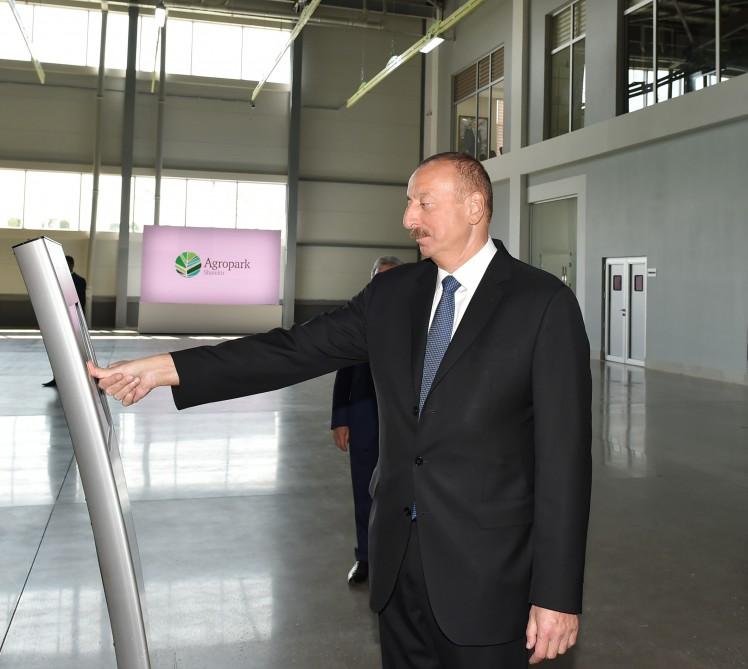 Prezident İlham Əliyev “Şəmkir Aqroparkı”nın Logistika Mərkəzinin açılışında iştirak edib (FOTO)