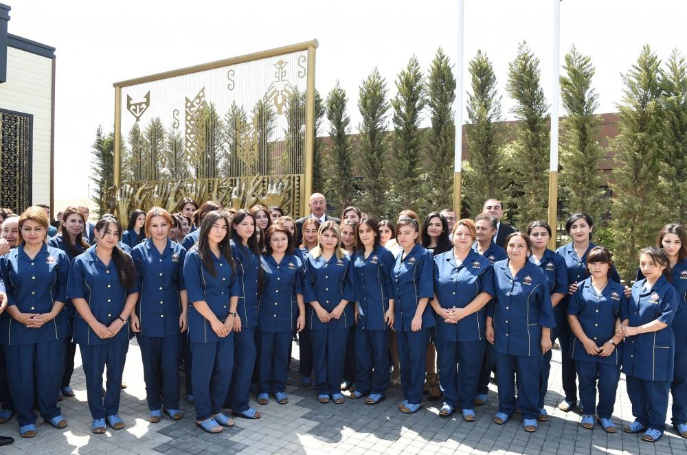 Prezident İlham Əliyev “Azərxalça” ASC-nin Şəmkir filialının açılışında iştirak edib (FOTO) (YENİLƏNİB)