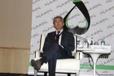 Bakıda Qlobal Gənc Liderlər Forumu davam edir (FOTOREPORTAJ)