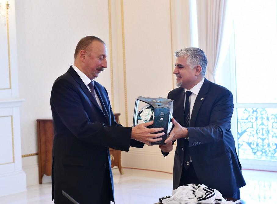 Prezident İlham Əliyev "Qarabağ"  futbol klubunun heyətini qəbul edib (FOTO) (YENİLƏNİB)