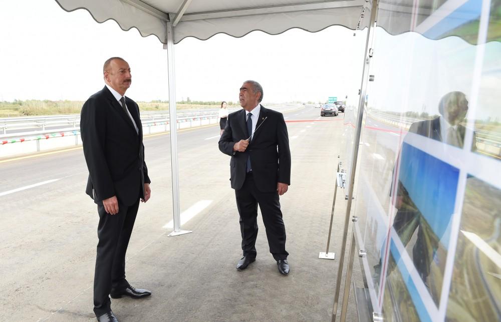 Prezident İlham Əliyev Ələt-Astara-İran ilə dövlət sərhədi avtomobil yolunun Lənkəran-Masallı hissəsinin açılışında iştirak edib (FOTO)