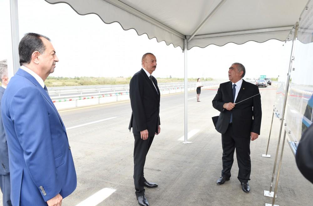 Prezident İlham Əliyev Ələt-Astara-İran ilə dövlət sərhədi avtomobil yolunun Lənkəran-Masallı hissəsinin açılışında iştirak edib (FOTO)
