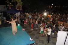 “Retro Bakı”da bayram konserti (FOTO)