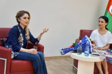 Gülnarə Xəlilova “Qızlar Seminariyası” layihəsində - Uğura gedən yol (FOTO)