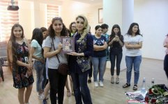 Gülnarə Xəlilova “Qızlar Seminariyası” layihəsində - Uğura gedən yol (FOTO)