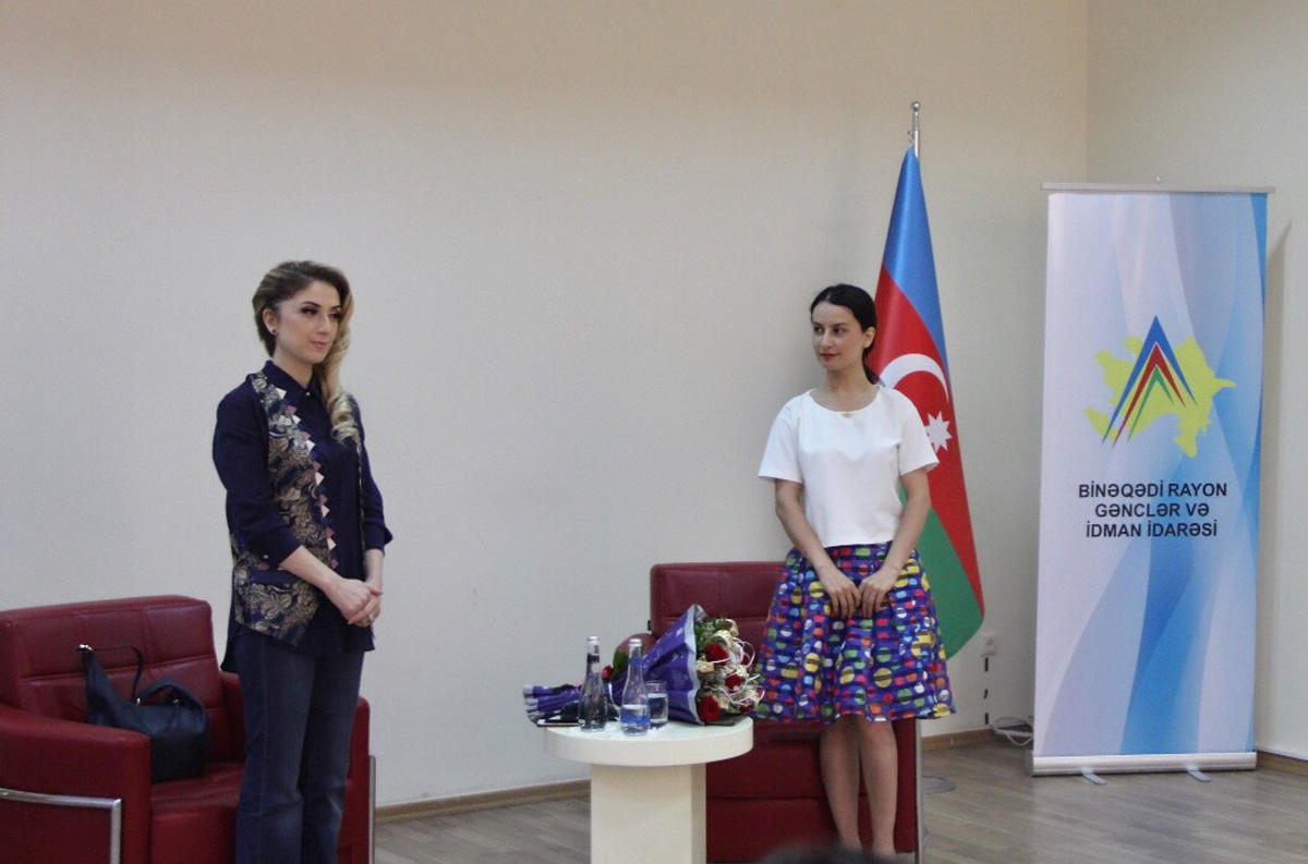 Gülnarə Xəlilova “Qızlar Seminariyası” layihəsində - Uğura gedən yol (FOTO)