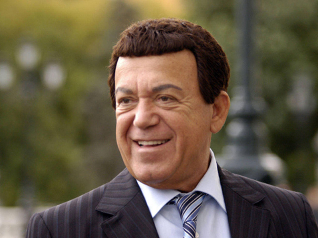 İosif Kobzon Azərbaycan Prezidentinin fəxri diplomu ilə təltif edilib