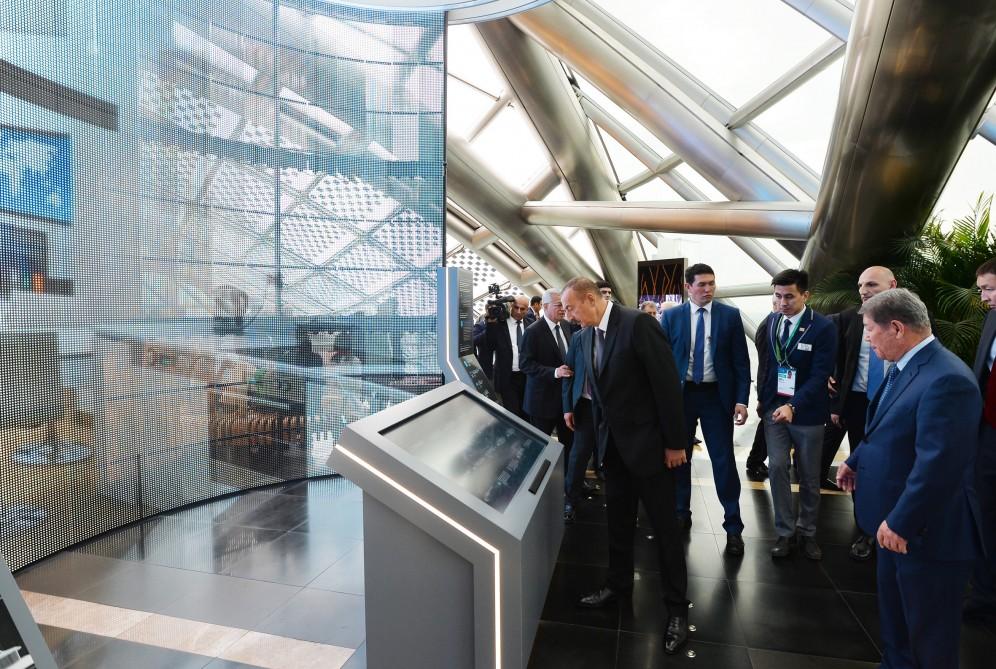 Prezident İlham Əliyev “EXPO 2017 Astana” beynəlxalq sərgisində Azərbaycanın və Qazaxıstanın milli pavilyonları ilə tanış olub (FOTO)