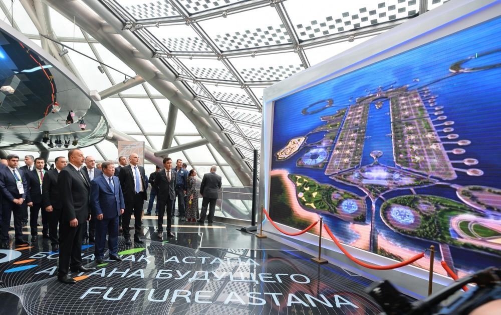 Prezident İlham Əliyev “EXPO 2017 Astana” beynəlxalq sərgisində Azərbaycanın və Qazaxıstanın milli pavilyonları ilə tanış olub (FOTO)