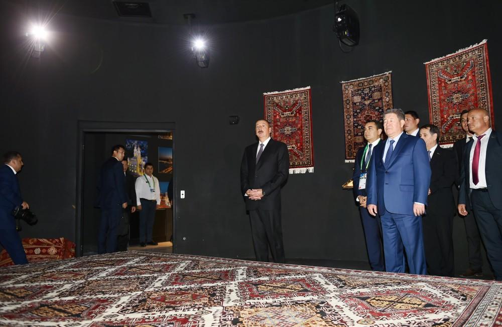 Prezident İlham Əliyev “EXPO 2017 Astana” beynəlxalq sərgisində Azərbaycanın və Qazaxıstanın milli pavilyonları ilə tanış olub (FOTO)