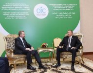 Prezident İlham Əliyev Astanada Bosniya və Herseqovinanın Rəyasət Heyətinin üzvü Bakir İzetbeqoviç ilə görüşüb (FOTO)