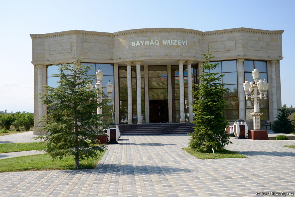 Quzanlıda Azərbaycanın işğal olunmuş və cəbhəyanı rayonlarının gənclərinin forumu keçirilib (FOTO) (YENİLƏNİB)