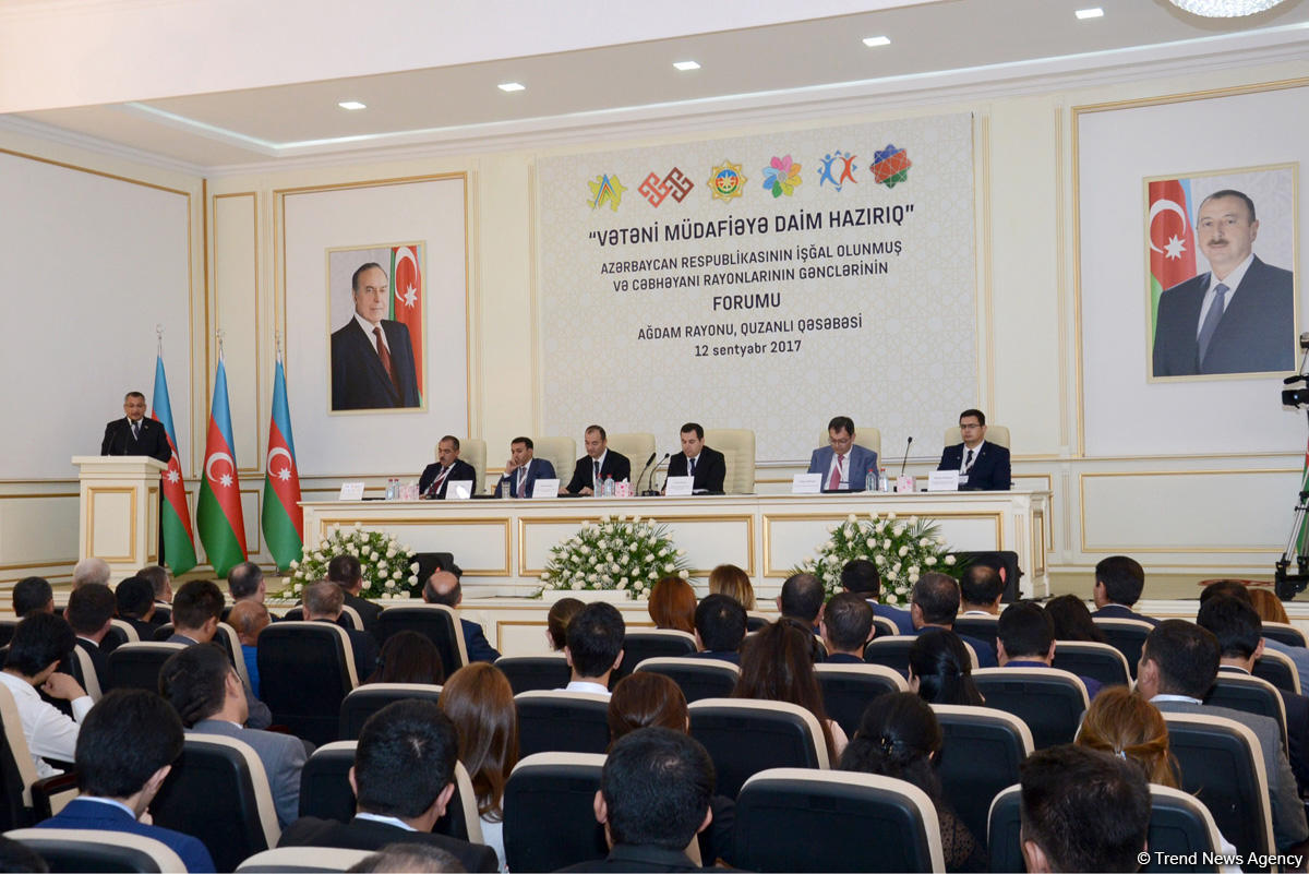 Quzanlıda Azərbaycanın işğal olunmuş və cəbhəyanı rayonlarının gənclərinin forumu keçirilib (FOTO) (YENİLƏNİB)