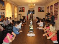 Bilik Fondunda 700 bal toplayan abituriyentlərlə görüş olub (FOTO)