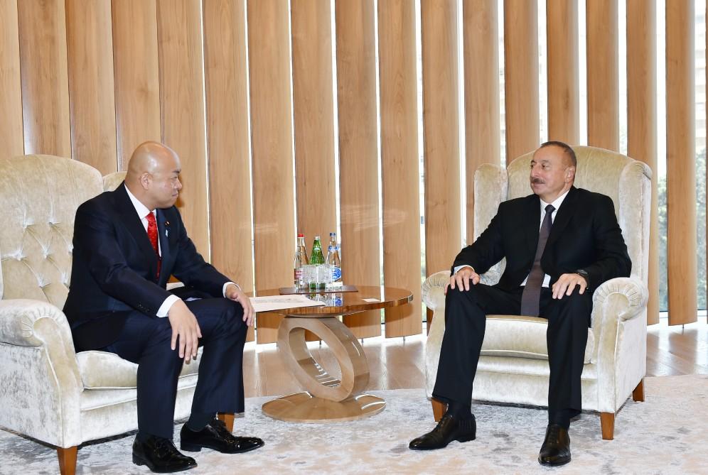 Prezident İlham Əliyev Yaponiyanın xarici işlər nazirinin parlamentari müavini ilə görüşüb