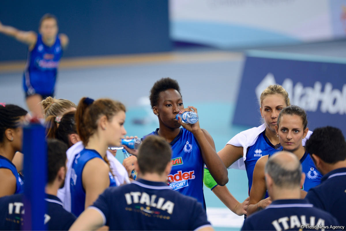 Azərbaycan voleybolçuları İtaliya yığmasına uduzub (FOTO)
