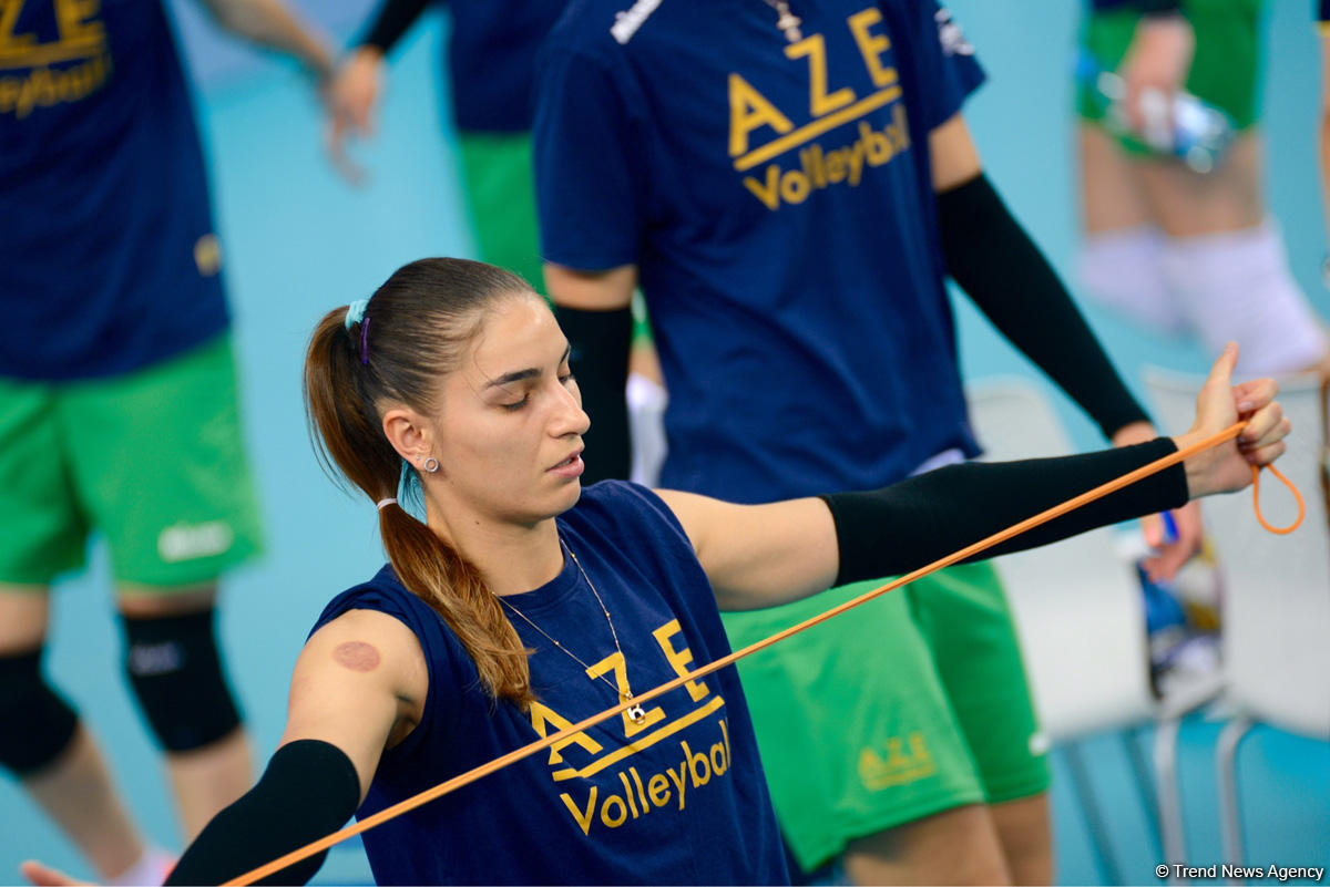 Azərbaycan voleybolçuları İtaliya yığmasına uduzub (FOTO)