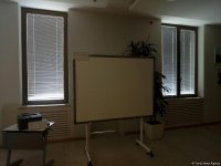 Çin Azərbaycana 20 min noutbuk, 800 interaktiv lövhə verib (FOTO)