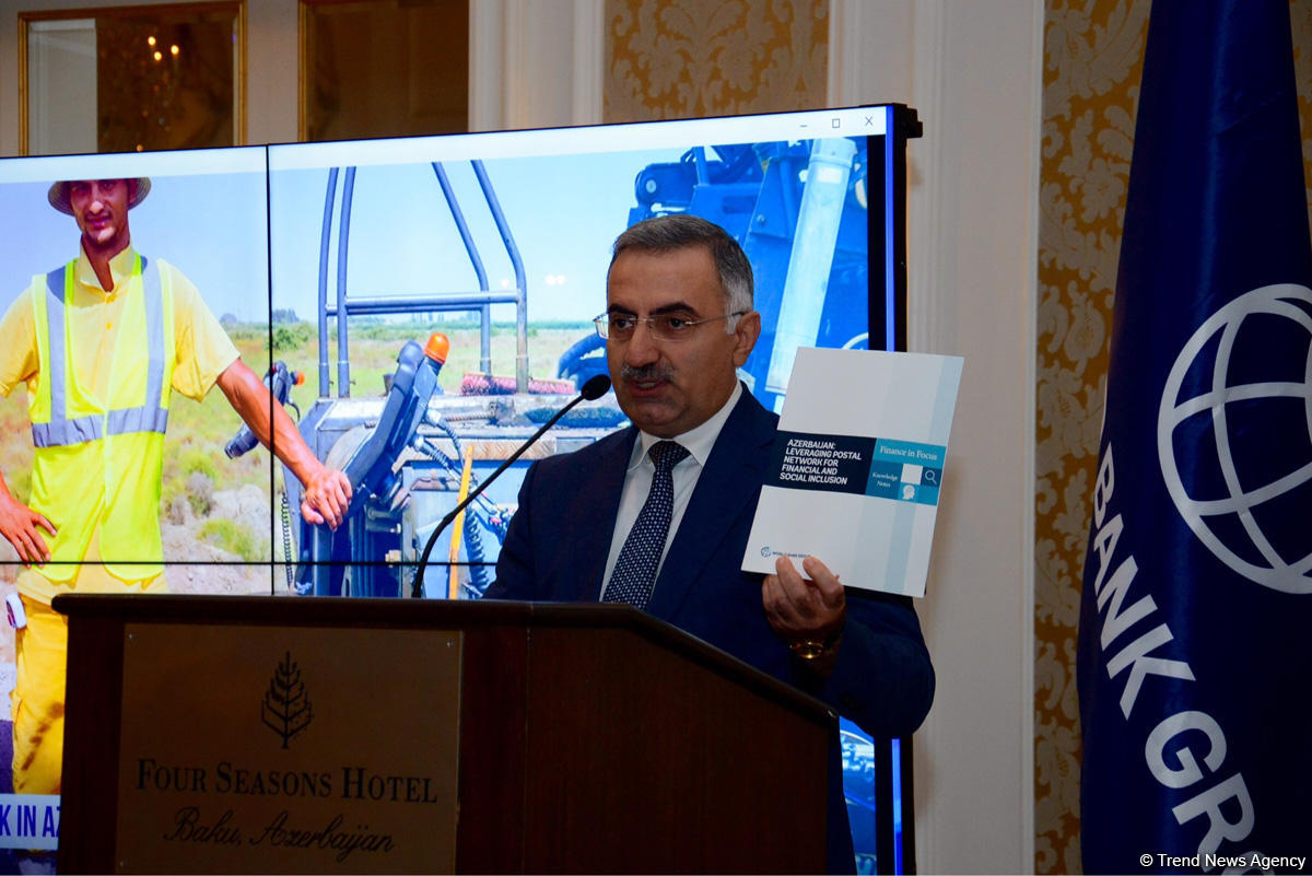 Azərbaycan-Dünya Bankı əməkdaşlığının 25 illiyinə həsr olunmuş poçt markası buraxılıb (FOTO)
